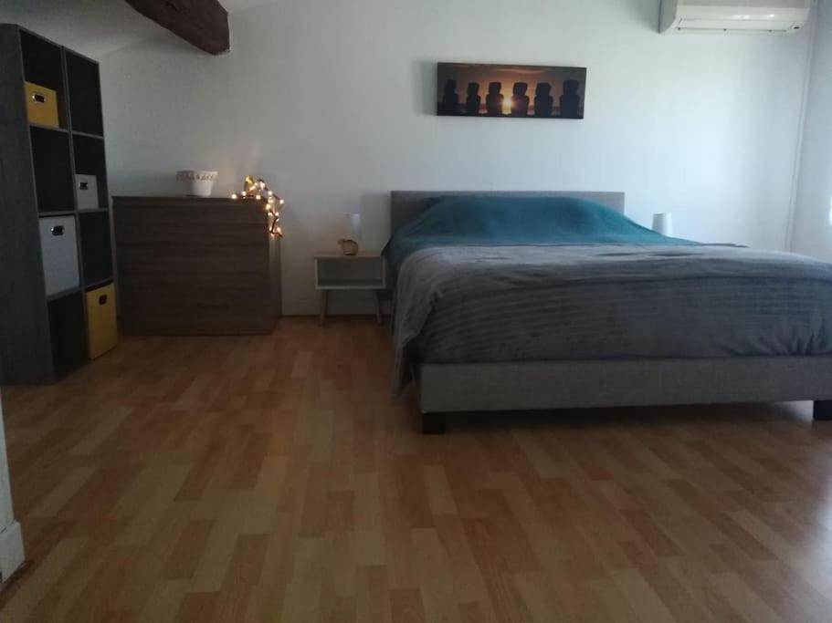 קונייאק La Residence Immeuble Place Francois 1Er מראה חיצוני תמונה